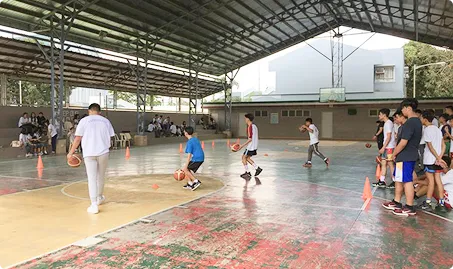 Covered Court Game 1